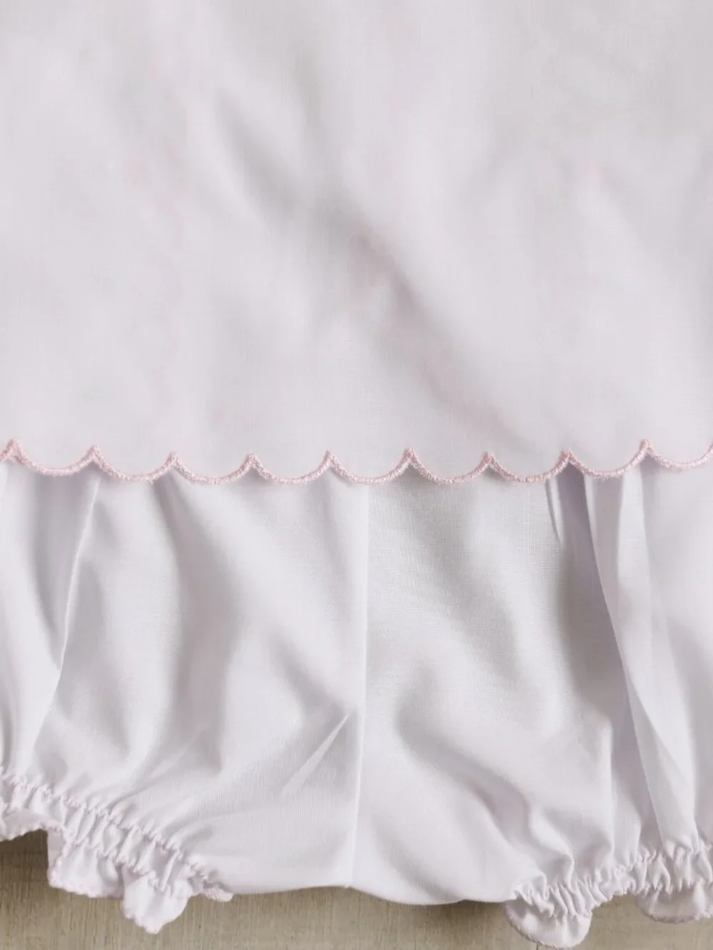White Scalloped Heirloom Diaper Set Pink Embroidery 0-3 Months Boutique NWT